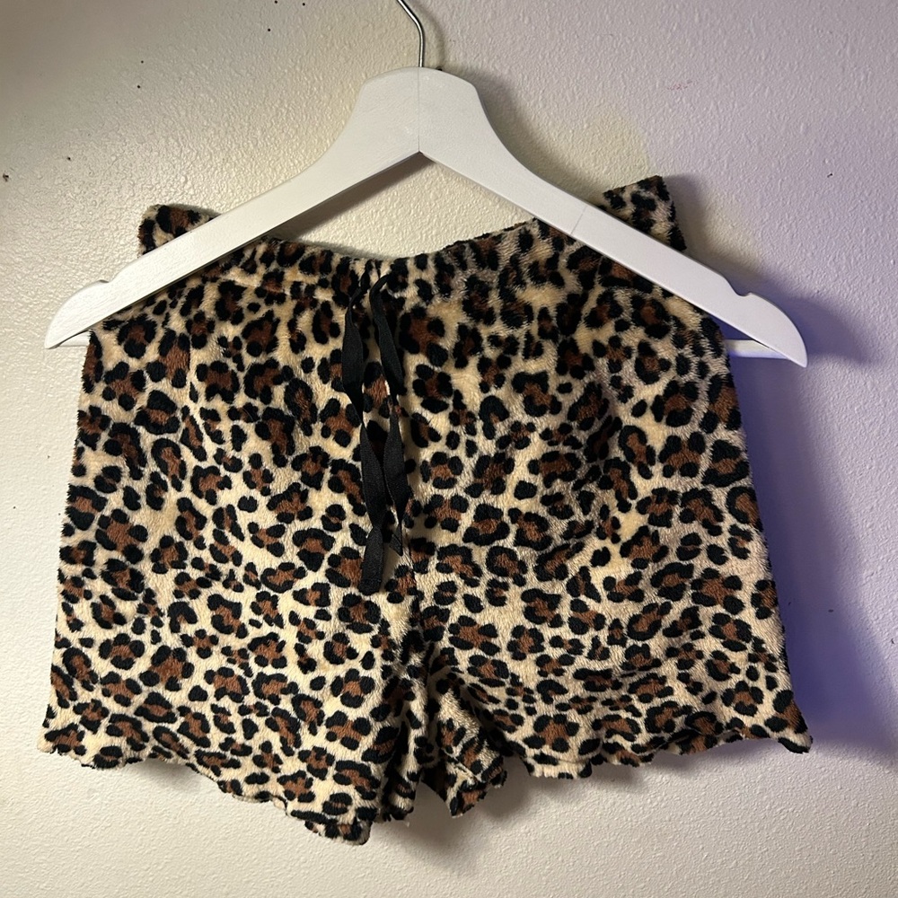 Leopard print fuzzy sleep shorts with black ties for a bow 🎀